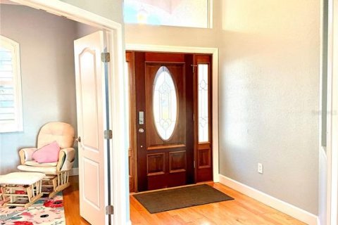 Villa ou maison à louer à Tarpon Springs, Floride: 5 chambres, 212.75 m2 № 2210486 - photo 2