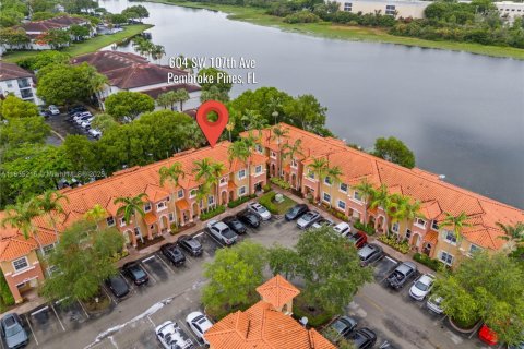 Adosado en venta en Pembroke Pines, Florida, 2 dormitorios, 108.7 m2 № 1934948 - foto 29