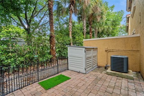 Adosado en venta en Pembroke Pines, Florida, 2 dormitorios, 108.7 m2 № 1934948 - foto 27