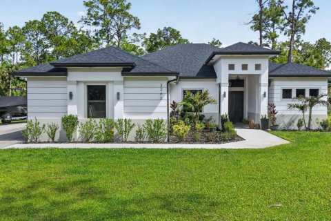 Villa ou maison à Naples, Floride 4 chambres, 216.46 m2 № 2147052