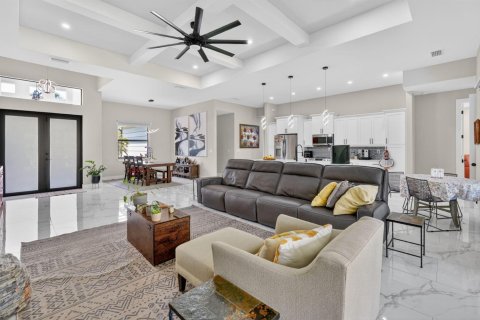 Villa ou maison à vendre à Naples, Floride: 4 chambres, 216.46 m2 № 2147052 - photo 16