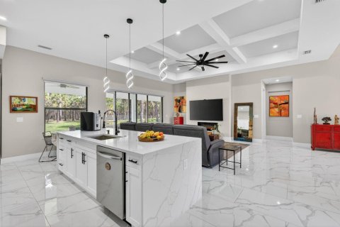 Villa ou maison à vendre à Naples, Floride: 4 chambres, 216.46 m2 № 2147052 - photo 11