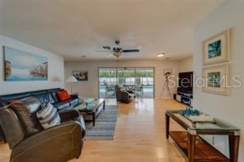 Casa en alquiler en Seminole, Florida, 3 dormitorios, 157.28 m2 № 1901693 - foto 8