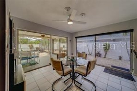 Casa en alquiler en Seminole, Florida, 3 dormitorios, 157.28 m2 № 1901693 - foto 17