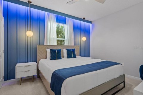 Villa ou maison à vendre à Kissimmee, Floride: 8 chambres, 266.82 m2 № 2294708 - photo 15