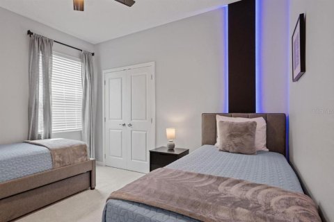 Villa ou maison à vendre à Kissimmee, Floride: 8 chambres, 266.82 m2 № 2294708 - photo 18