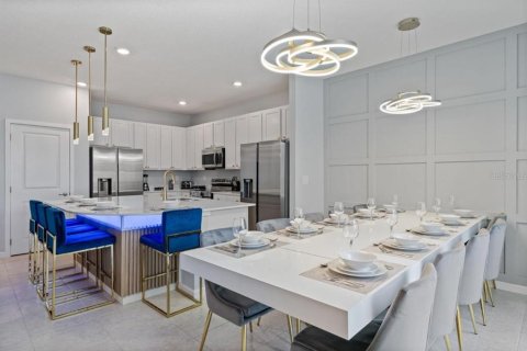 Villa ou maison à vendre à Kissimmee, Floride: 8 chambres, 266.82 m2 № 2294708 - photo 10
