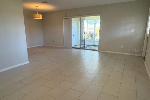 Copropriété à louer à Sun City Center, Floride: 1 chambre, 74.32 m2 № 2166648 - photo 8