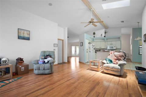 House in Spring Hill, Florida 3 bedrooms, 183.3 sq.m. № 1840215 - photo 8