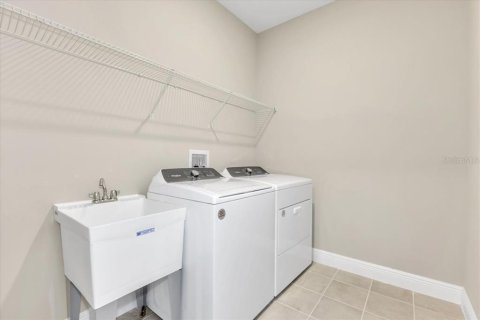 Villa ou maison à vendre à Daytona Beach, Floride: 4 chambres, 177.26 m2 № 1250015 - photo 7