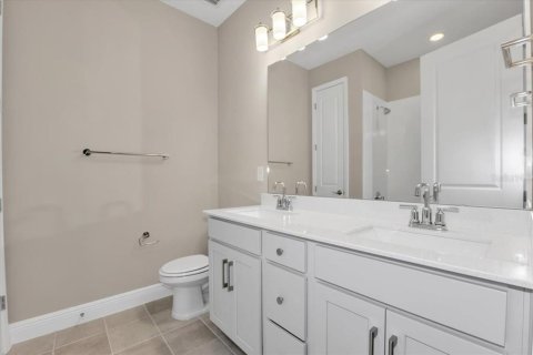 Villa ou maison à vendre à Daytona Beach, Floride: 4 chambres, 177.26 m2 № 1250015 - photo 4