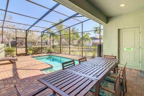 Townhouse in Davenport, Florida 5 bedrooms, 192.87 sq.m. № 1561983 - photo 2