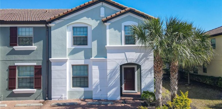 Townhouse in Davenport, Florida 5 bedrooms, 192.87 sq.m. № 1561983