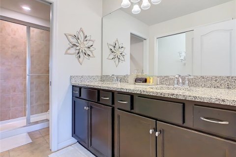 Townhouse in Davenport, Florida 5 bedrooms, 192.87 sq.m. № 1561983 - photo 22