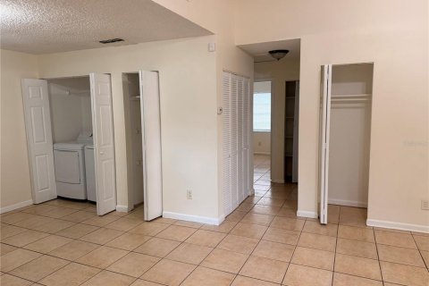 Appartement à louer à Tampa, Floride: 2 chambres, 82.13 m2 № 2353407 - photo 10