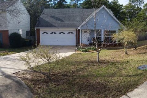 Casa en alquiler en Niceville, Florida, 3 dormitorios, 162.86 m2 № 590495 - foto 1