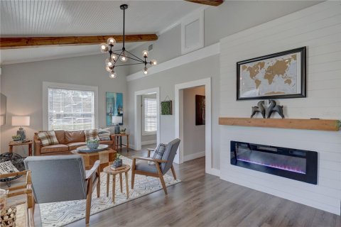 Casa en venta en Saint Petersburg, Florida, 3 dormitorios, 140.47 m2 № 1576147 - foto 7