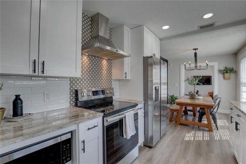 Casa en venta en Saint Petersburg, Florida, 3 dormitorios, 140.47 m2 № 1576147 - foto 14