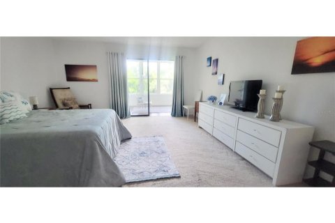 Condo in Bradenton, Florida, 2 bedrooms  № 1301561 - photo 7