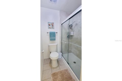 Condo in Bradenton, Florida, 2 bedrooms  № 1301561 - photo 9