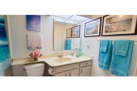 Condo in Bradenton, Florida, 2 bedrooms  № 1301561 - photo 13