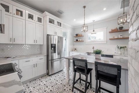 Villa ou maison à louer à Tampa, Floride: 3 chambres, 223.89 m2 № 1852668 - photo 26