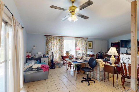 House in Port Charlotte, Florida 2 bedrooms, 111.85 sq.m. № 1866240 - photo 18