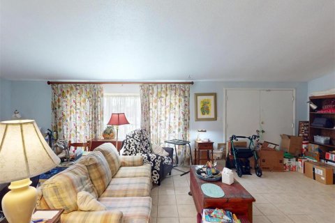 House in Port Charlotte, Florida 2 bedrooms, 111.85 sq.m. № 1866240 - photo 5