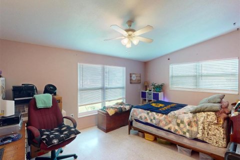 House in Port Charlotte, Florida 2 bedrooms, 111.85 sq.m. № 1866240 - photo 23