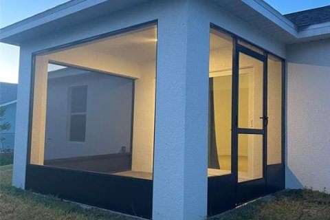 Снять в аренду виллу или дом в Порт-Шарлотт, Флорида 1 комната, 153.29м2, № 1912034 - фото 22