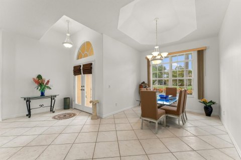 Купить виллу или дом в Стьюарт, Флорида 2 комнаты, 258.27м2, № 2403790 - фото 5