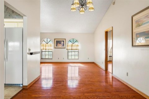 House in Deltona, Florida 3 bedrooms, 172.24 sq.m. № 1561275 - photo 30