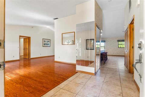 House in Deltona, Florida 3 bedrooms, 172.24 sq.m. № 1561275 - photo 23
