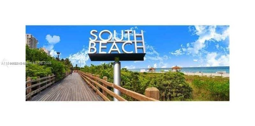 Condominio en Miami Beach, Florida, 1 dormitorio  № 1839748