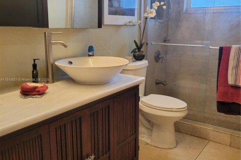 Condominio en venta en Miami Beach, Florida, 1 dormitorio, 61.5 m2 № 1839748 - foto 12