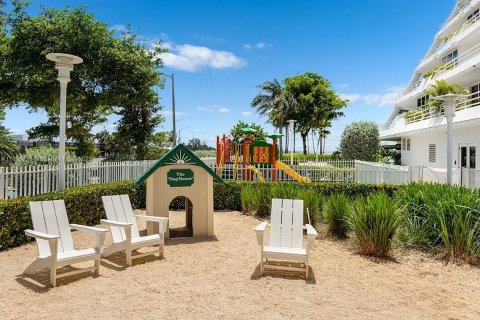 Apartamento en alquiler en Miami, Florida, 2 dormitorios, 130.43 m2 № 1950002 - foto 6