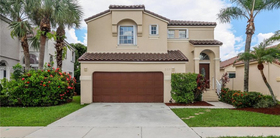 Casa en Pembroke Pines, Florida 3 dormitorios, 170.57 m2 № 1704524