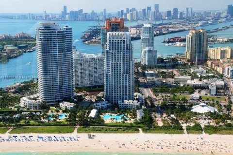 Снять в аренду таунхаус в Майами-Бич, Флорида 4 спальни, 229.47м2, № 1941235 - фото 28