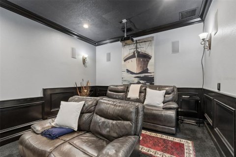 House in Tampa, Florida 6 bedrooms, 542.27 sq.m. № 2093798 - photo 15