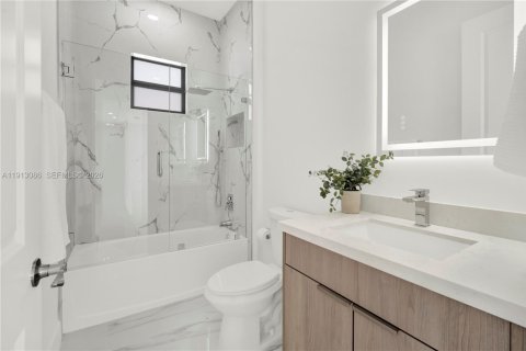 Купить виллу или дом в Лихай-Эйкерс, Флорида 4 спальни, 152.55м2, № 1969296 - фото 12