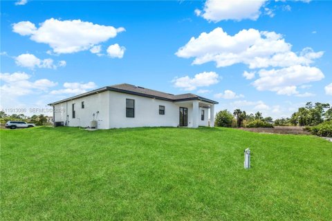 Купить виллу или дом в Лихай-Эйкерс, Флорида 4 спальни, 152.55м2, № 1969296 - фото 25