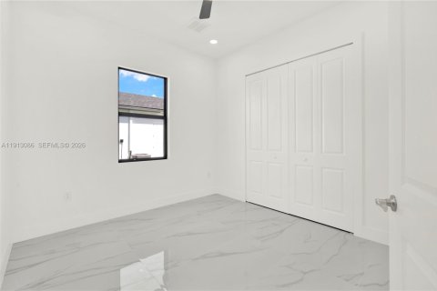 Купить виллу или дом в Лихай-Эйкерс, Флорида 4 спальни, 152.55м2, № 1969296 - фото 11