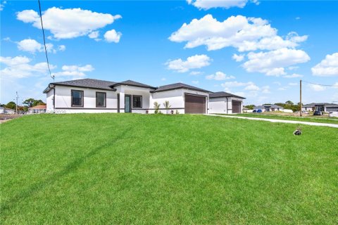 Купить виллу или дом в Лихай-Эйкерс, Флорида 4 спальни, 152.55м2, № 1969296 - фото 24