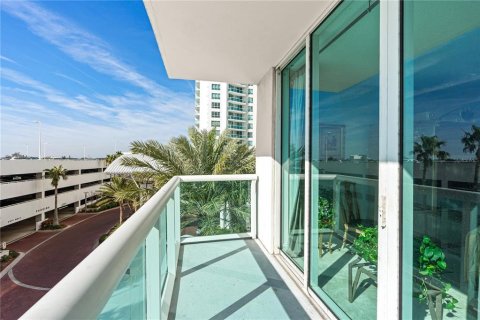 Condominio en venta en Holly Hill, Florida, 3 dormitorios, 185.06 m2 № 2377589 - foto 20