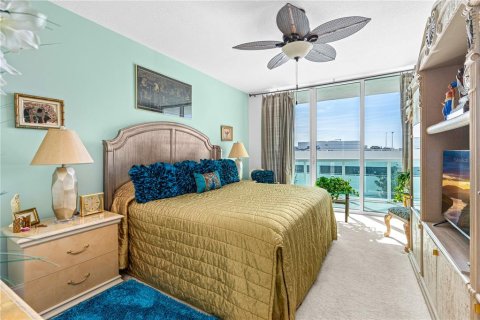 Condominio en venta en Holly Hill, Florida, 3 dormitorios, 185.06 m2 № 2377589 - foto 9