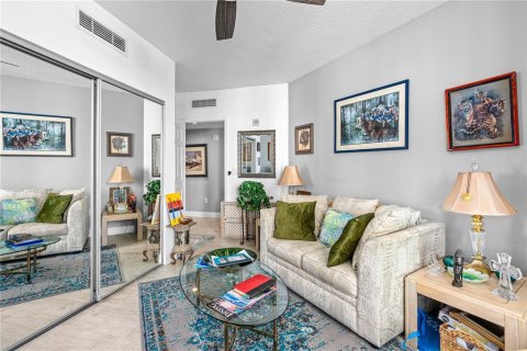 Condominio en venta en Holly Hill, Florida, 3 dormitorios, 185.06 m2 № 2377589 - foto 18