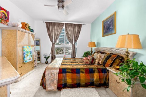 Condominio en venta en Holly Hill, Florida, 3 dormitorios, 185.06 m2 № 2377589 - foto 14