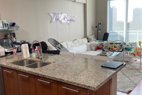 Condominio en venta en Aventura, Florida, 2 dormitorios, 123.56 m2 № 2190338 - foto 6