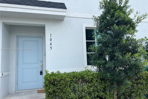 Таунхаус в Флорида-Сити, Флорида 3 спальни, 132.39м2 № 2007367