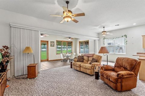 Villa ou maison à vendre à Polk City, Floride: 2 chambres, 161.28 m2 № 2351487 - photo 8